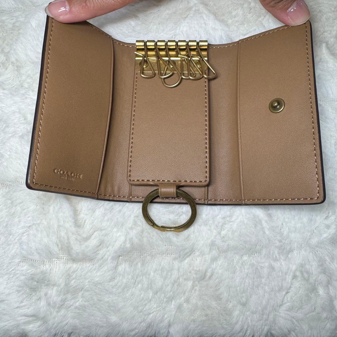 COACH コーチ キーケース 6連 ホワイト×ブラウン キーリング レザー