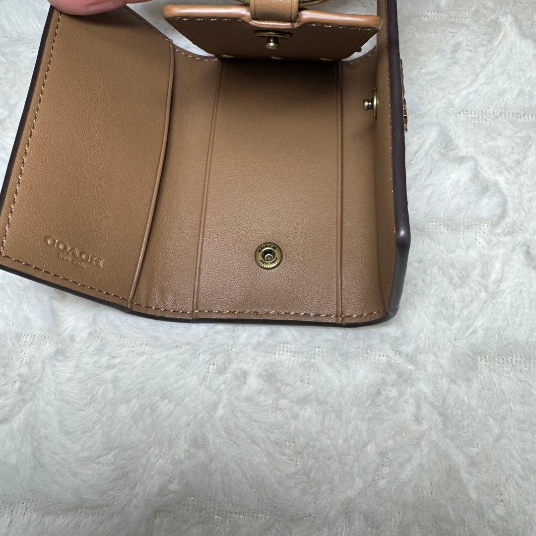 COACH コーチ キーケース 6連 ホワイト×ブラウン キーリング レザー