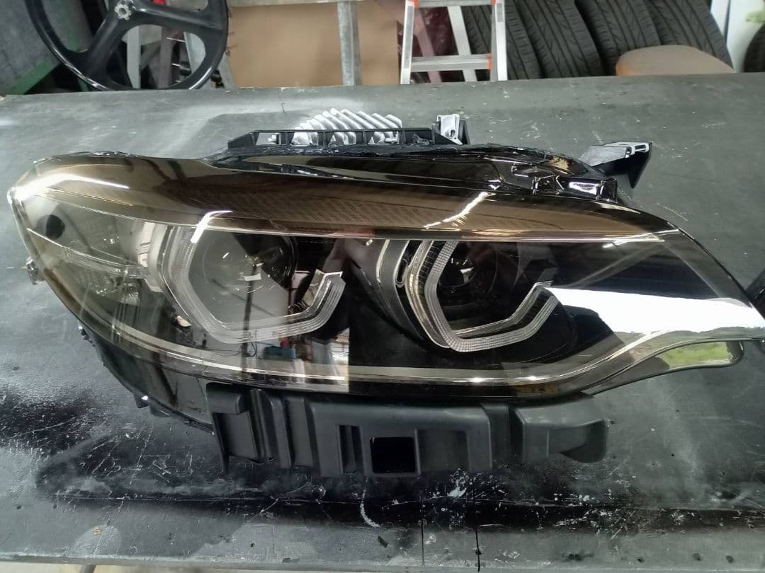 bmw f22 2シリーズクーペ　後期ヘッドライト