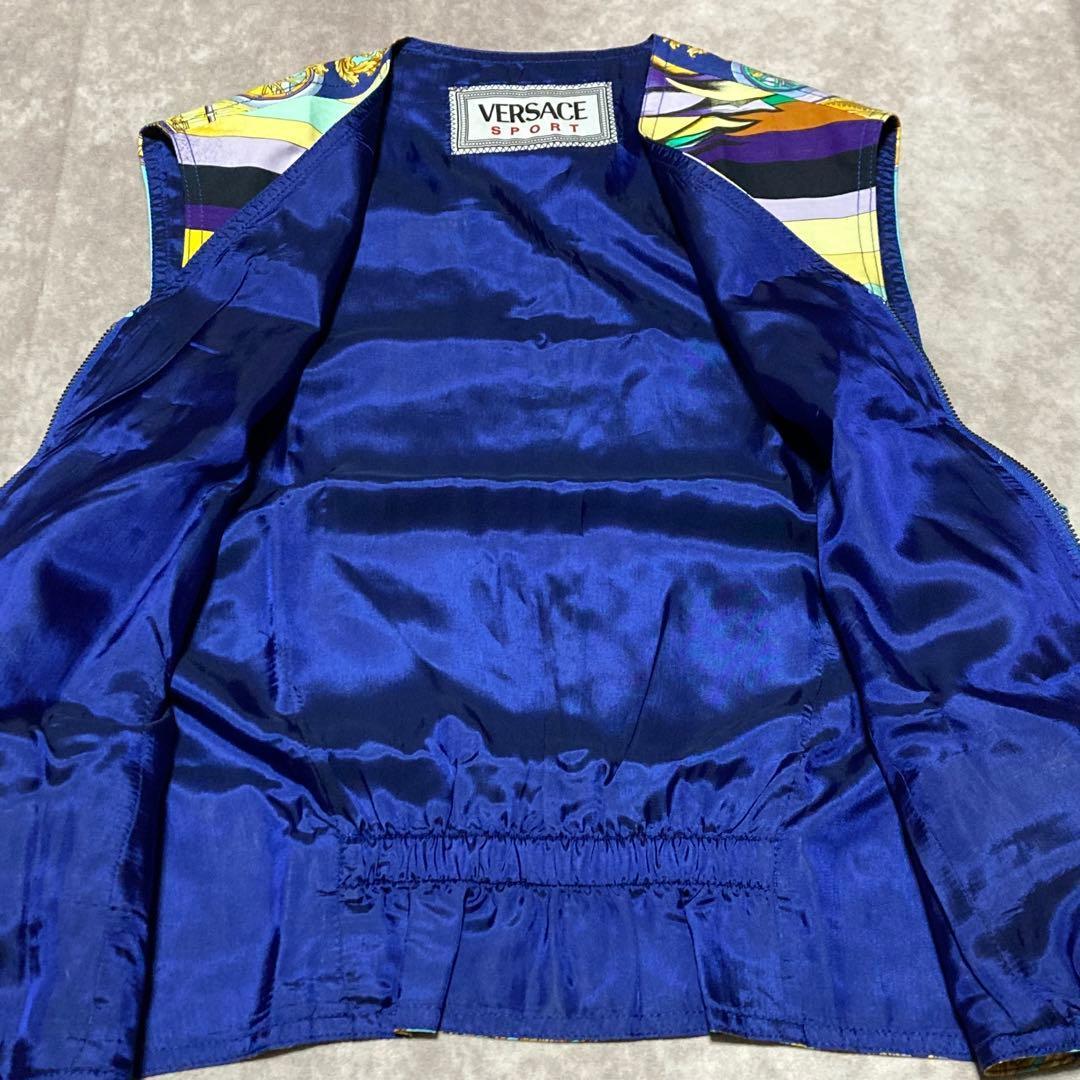 美品　ヴェルサーチ　VERSACE （46） ベスト　マルチカラー　カラフル