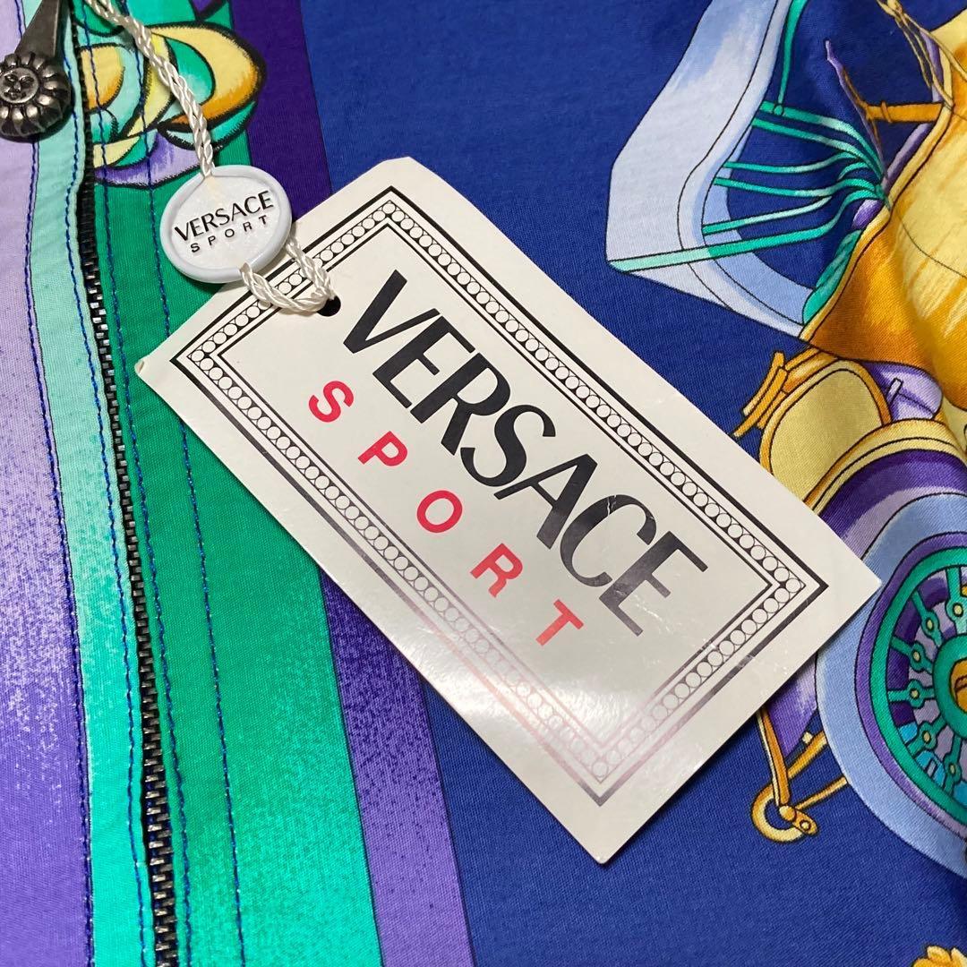 美品　ヴェルサーチ　VERSACE （46） ベスト　マルチカラー　カラフル
