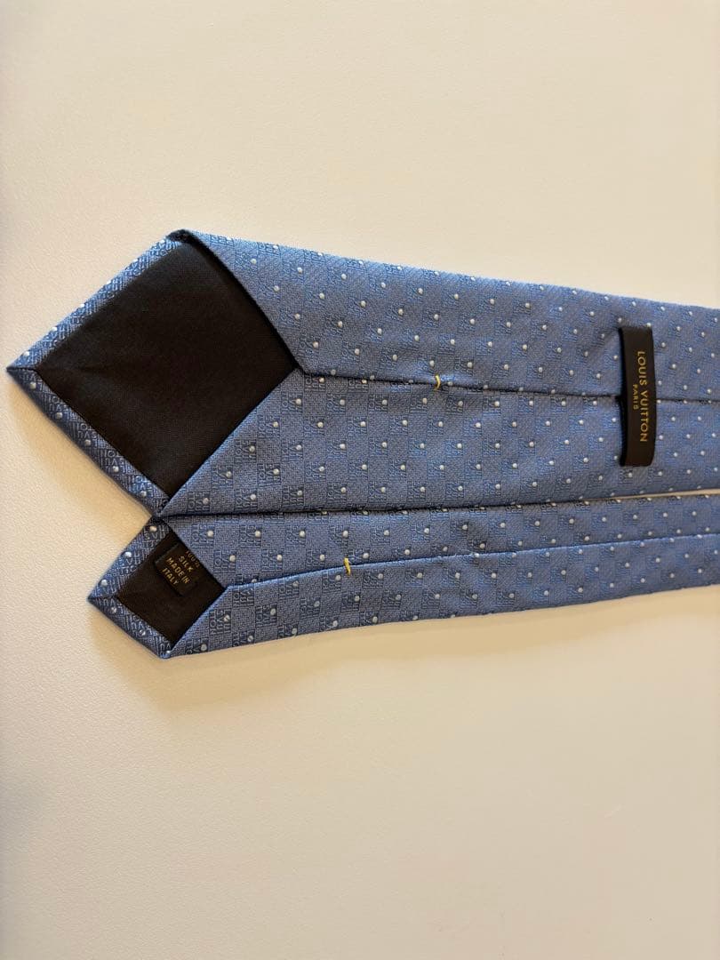 ネコネコ美品⭐︎LOUIS VUITTON 青 ドット柄 ネクタイ