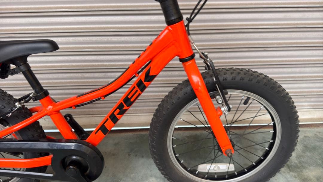 美車　トレック　16インチ子供車 キッズバイクトレック Precaliber