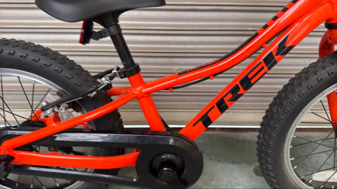 美車　トレック　16インチ子供車 キッズバイクトレック Precaliber