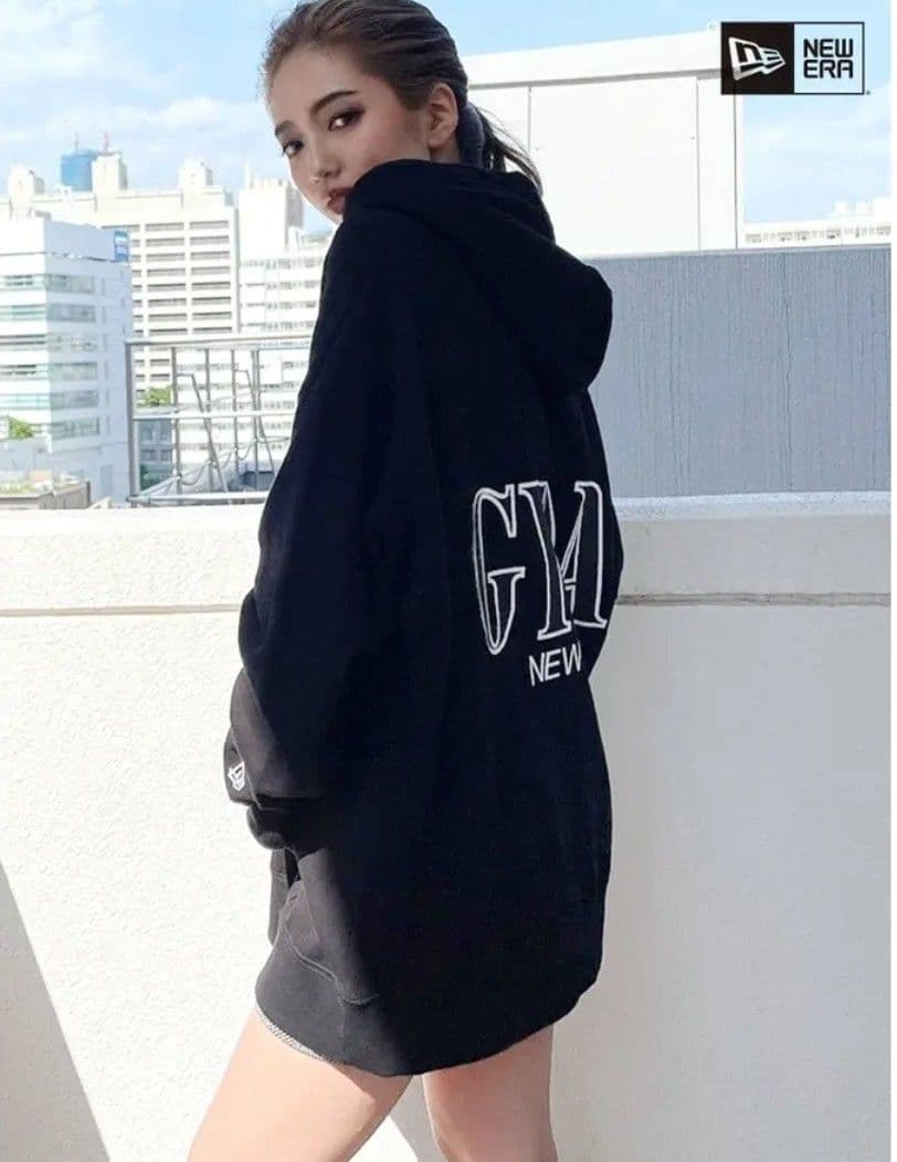即完売！　GYDA ジェイダ　NEW ERA　ニューエラ コラボパーカー　 L