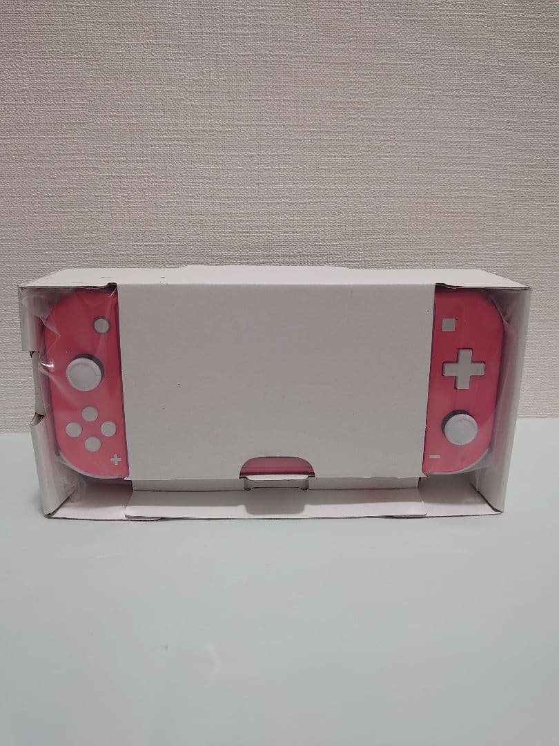 Nintendo Switch Lite コーラル 本体 未使用品