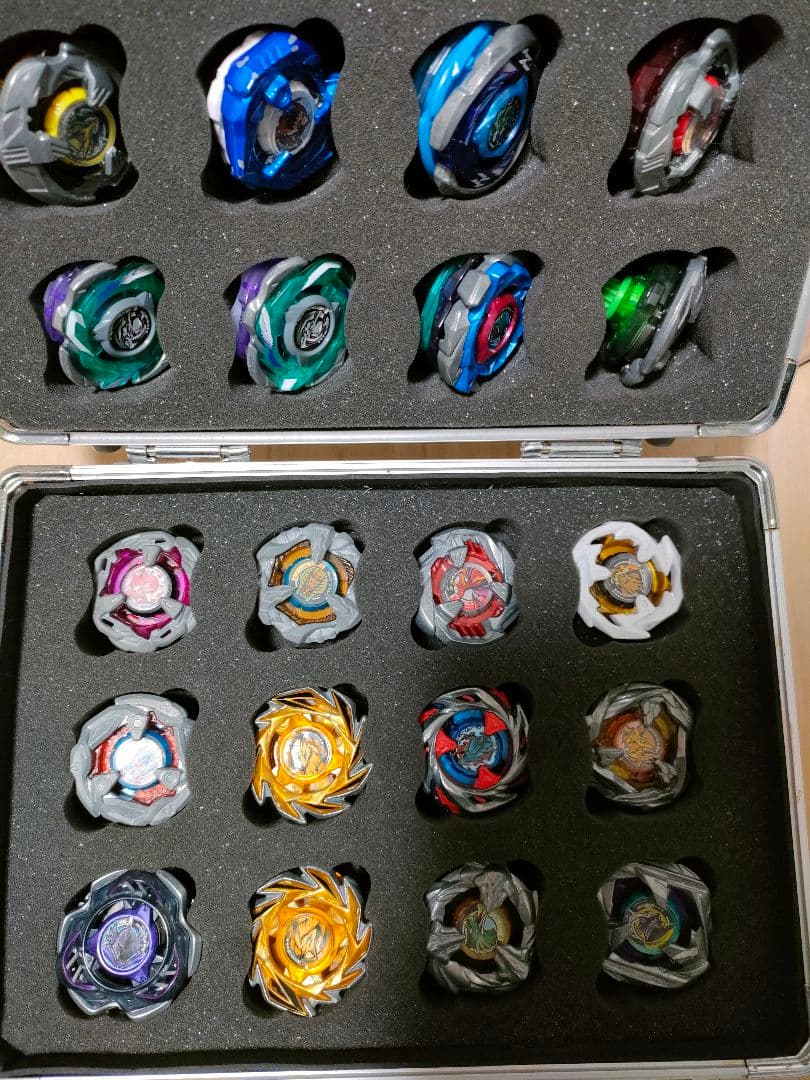 BEYBLADE　ベイブレードX　ケース