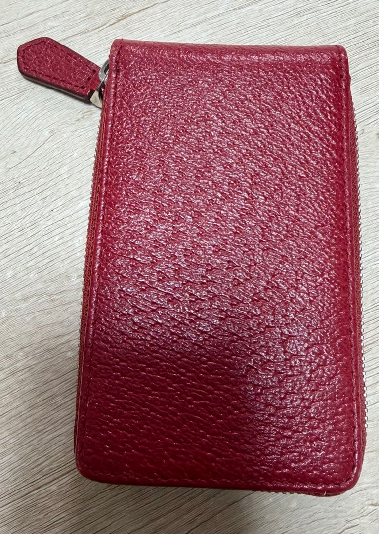 Bally レザー 赤 キーケース ジッパー式