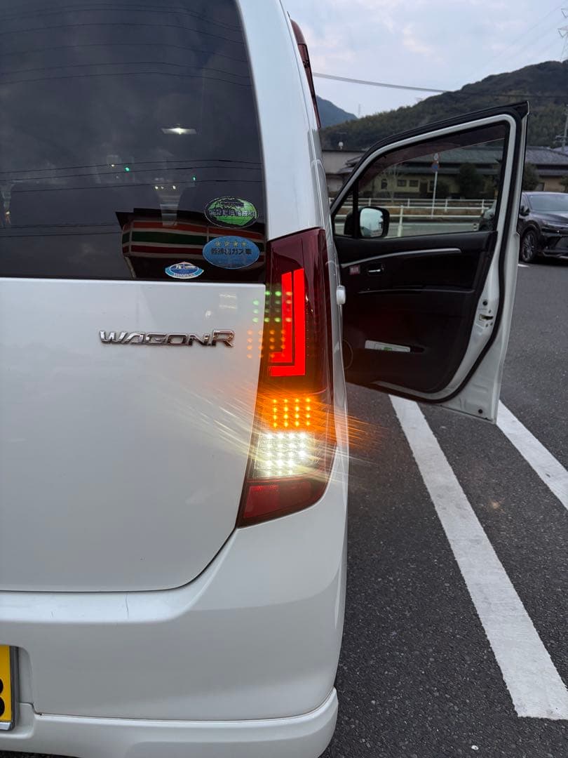 MH23S ワゴンR LEDテールランプ