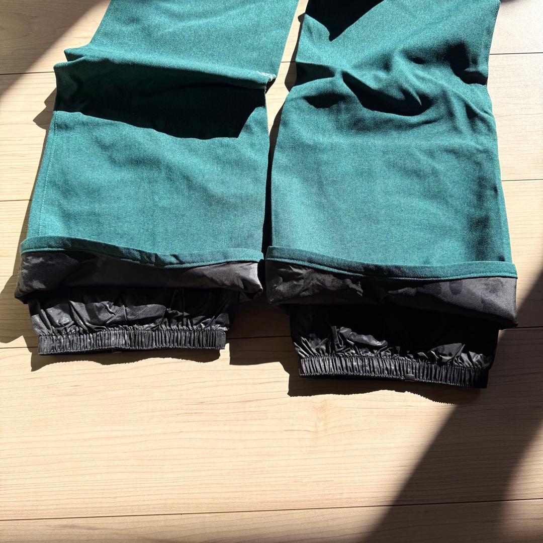 VOLCOM スノーボードパンツ　ウェア