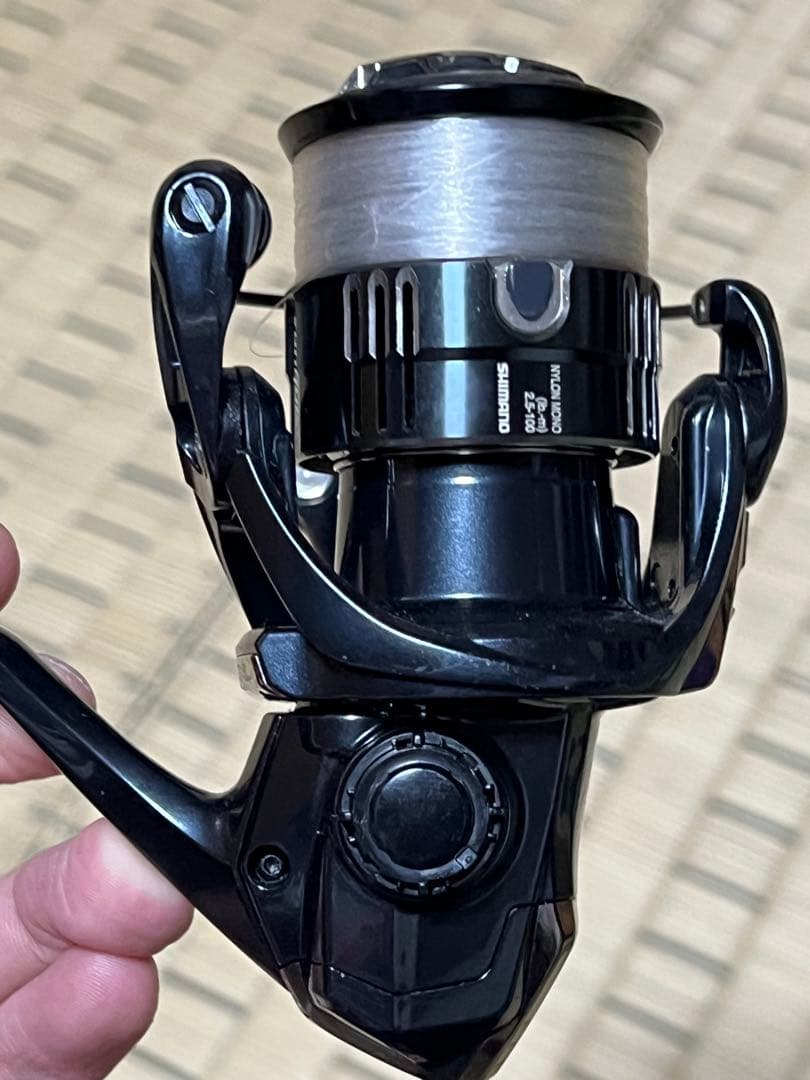 Shimano Vanquish C2000SHG-B スピニングリール