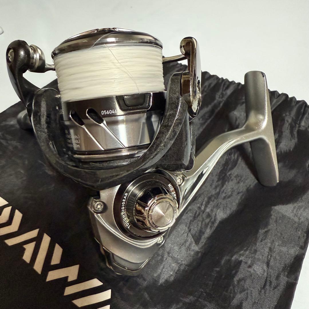 DAIWA 18カルディアLT 2500S （袋付属）