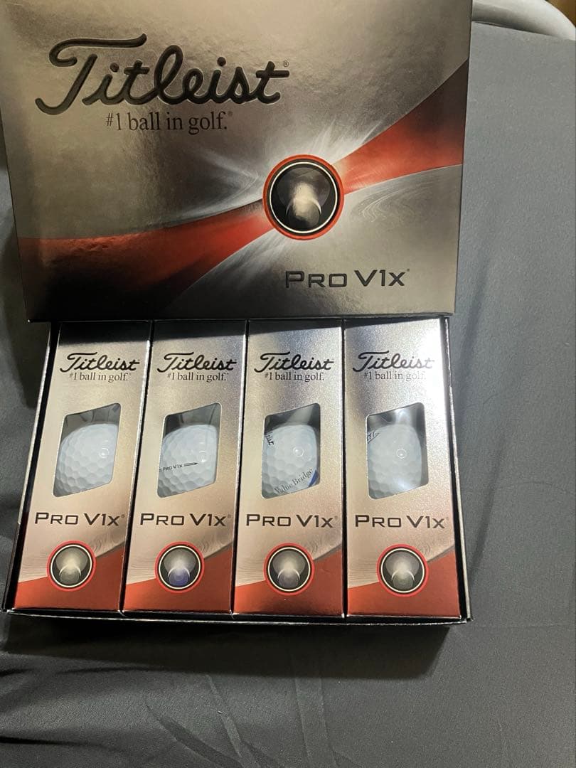 新品未使用　ゴルフボール titleist PROv1x ホワイトローナンバー