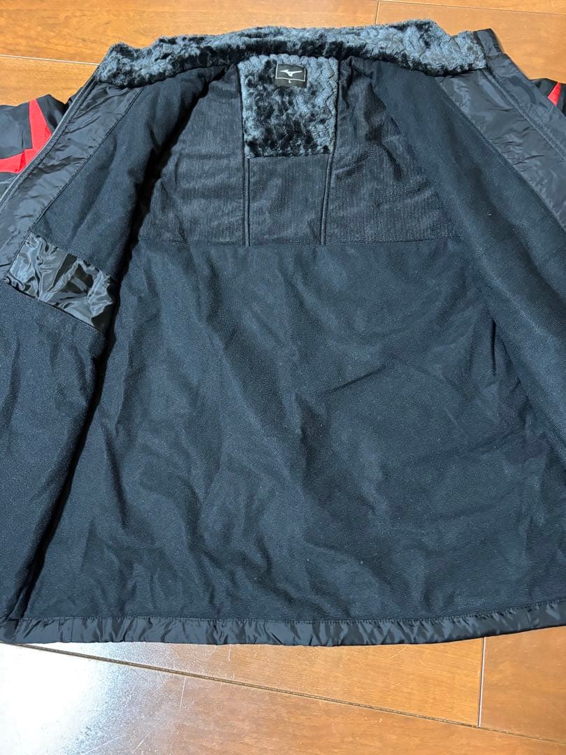 【試着のみ】ミズノ メンズ 中綿入 厚手 ウインドブレーカー上下セット L 黒赤