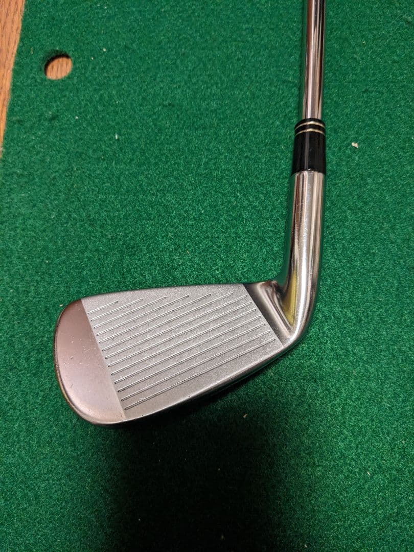 【即時発送可能】アイアン 4番テーラーメイドTaylorMade R9
