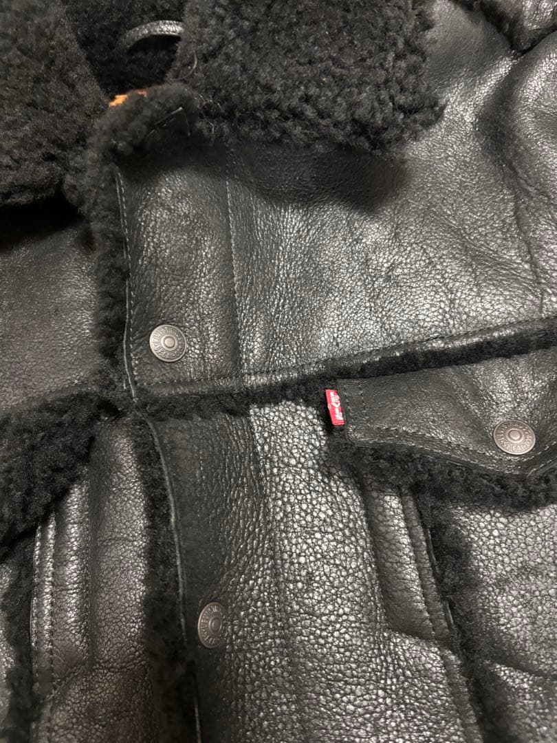に*れ様 Levi's ムートンジャケットジャケット M