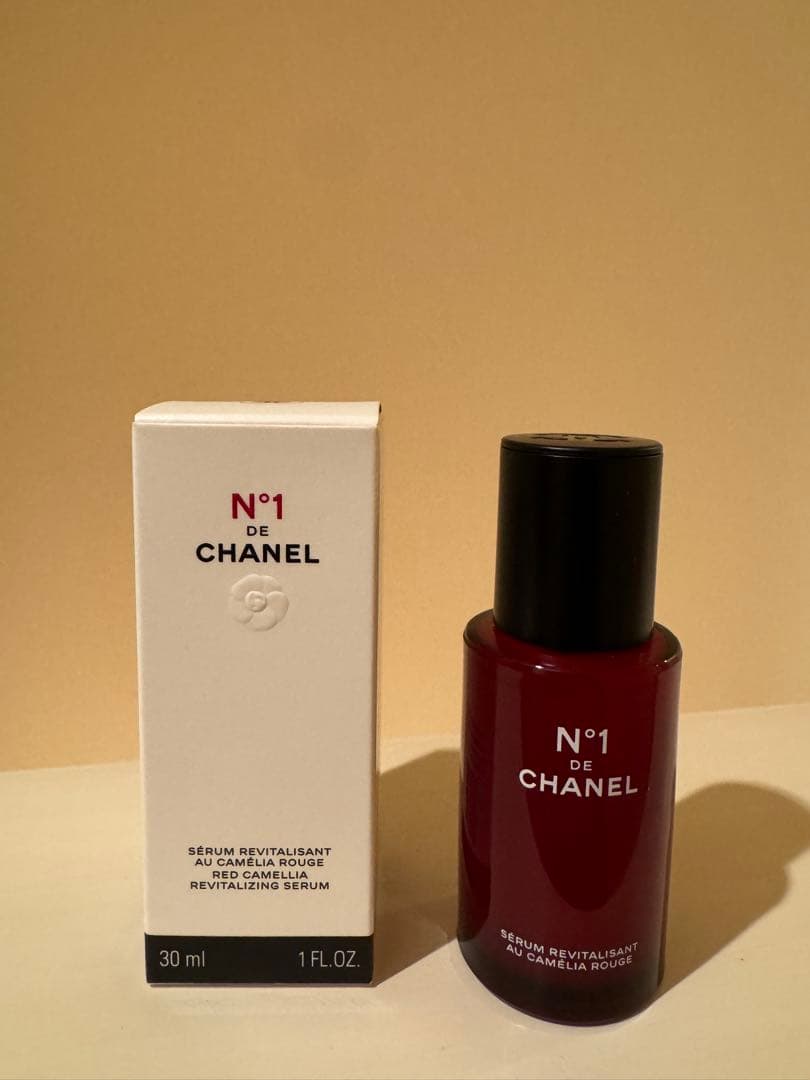 CHANEL N°1 de CHANEL 美容液 30ml