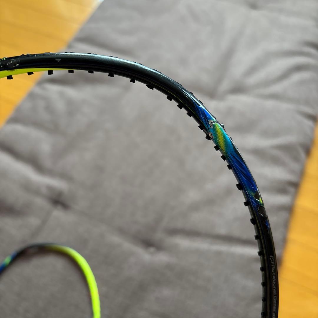 ASTROX 77 バドミントンラケット ジャンク品