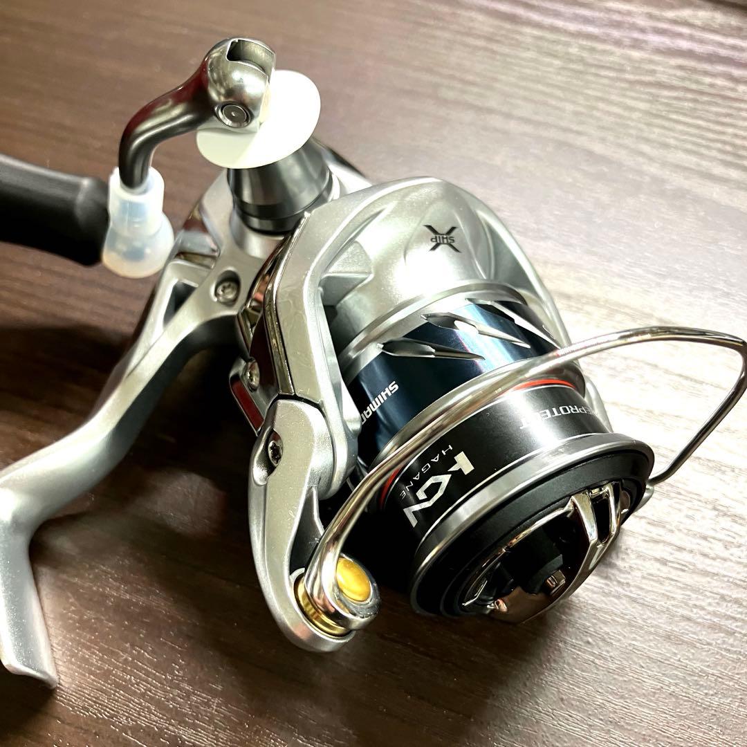 新品★SHIMANO ストラディックC2000HGS ★エントリー初心者応援！