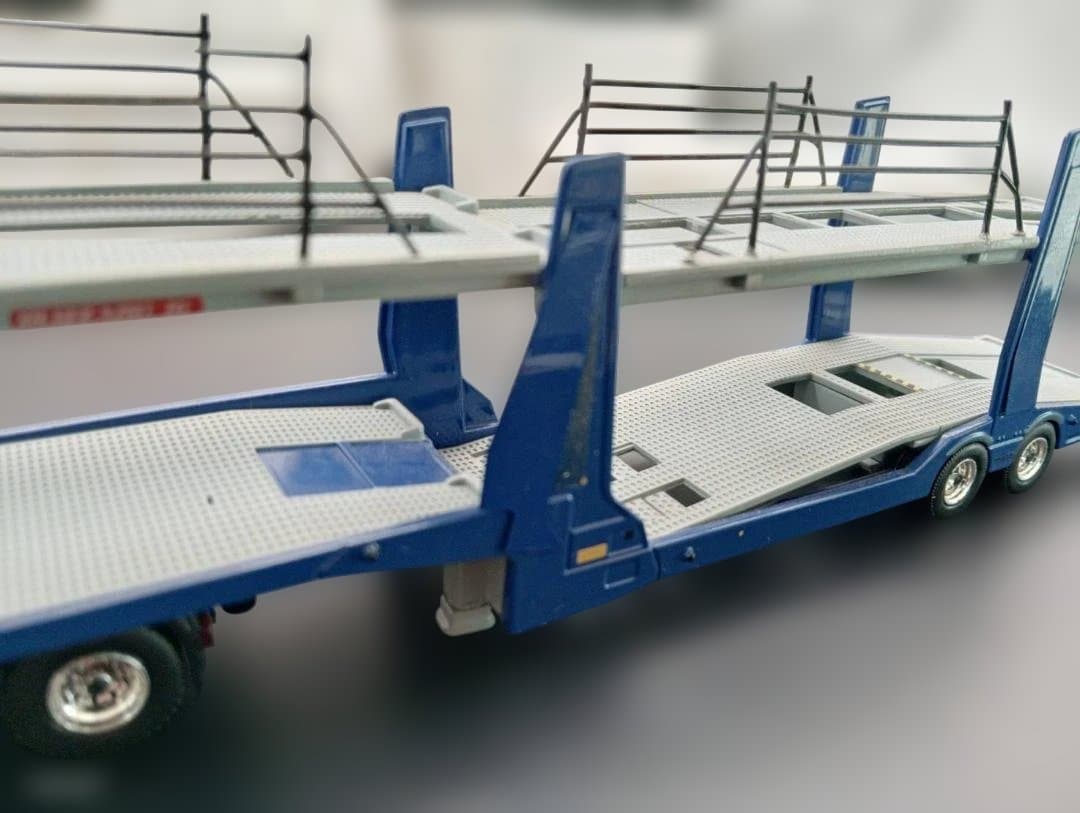MINI GT 1/64 メルセデス・ベンツ アクトロス