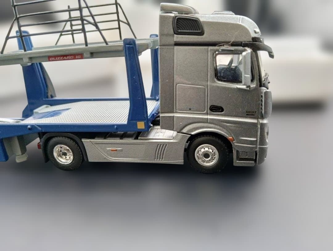 MINI GT 1/64 メルセデス・ベンツ アクトロス