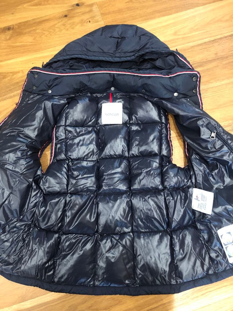 モンクレール　MONCLER ダウンベスト 正規品 ネイビー　レア