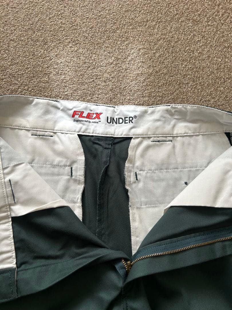 UNDER® ディッキーズ フレックスワーク クロップドパンツ　完売品