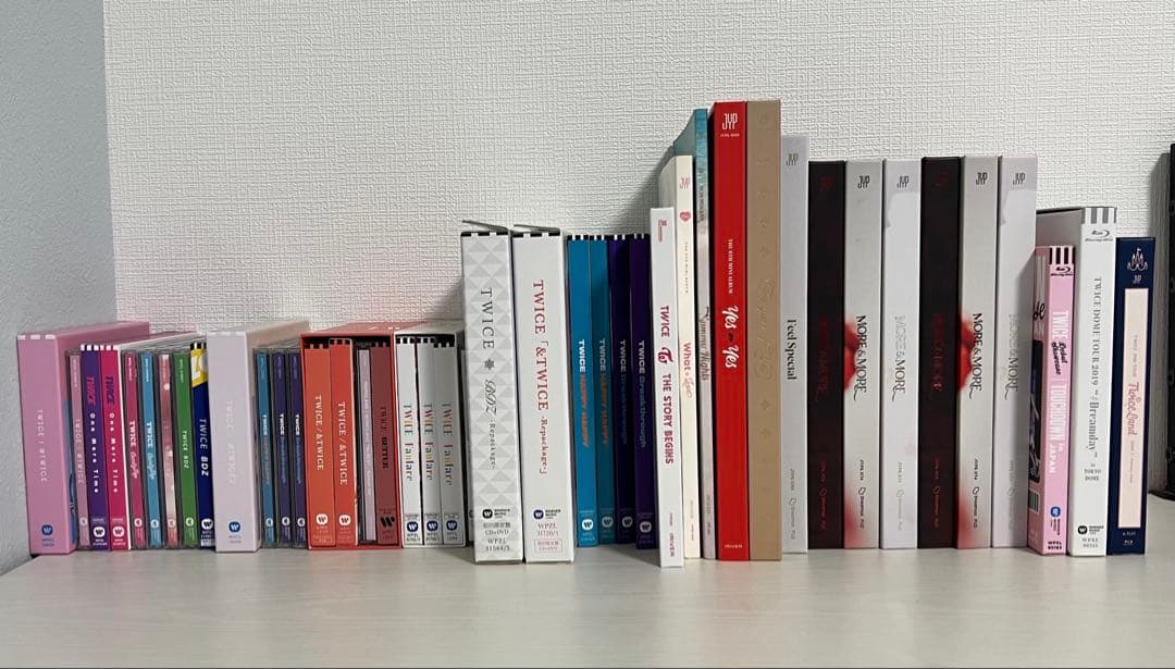 TWICE グッズ まとめ売り