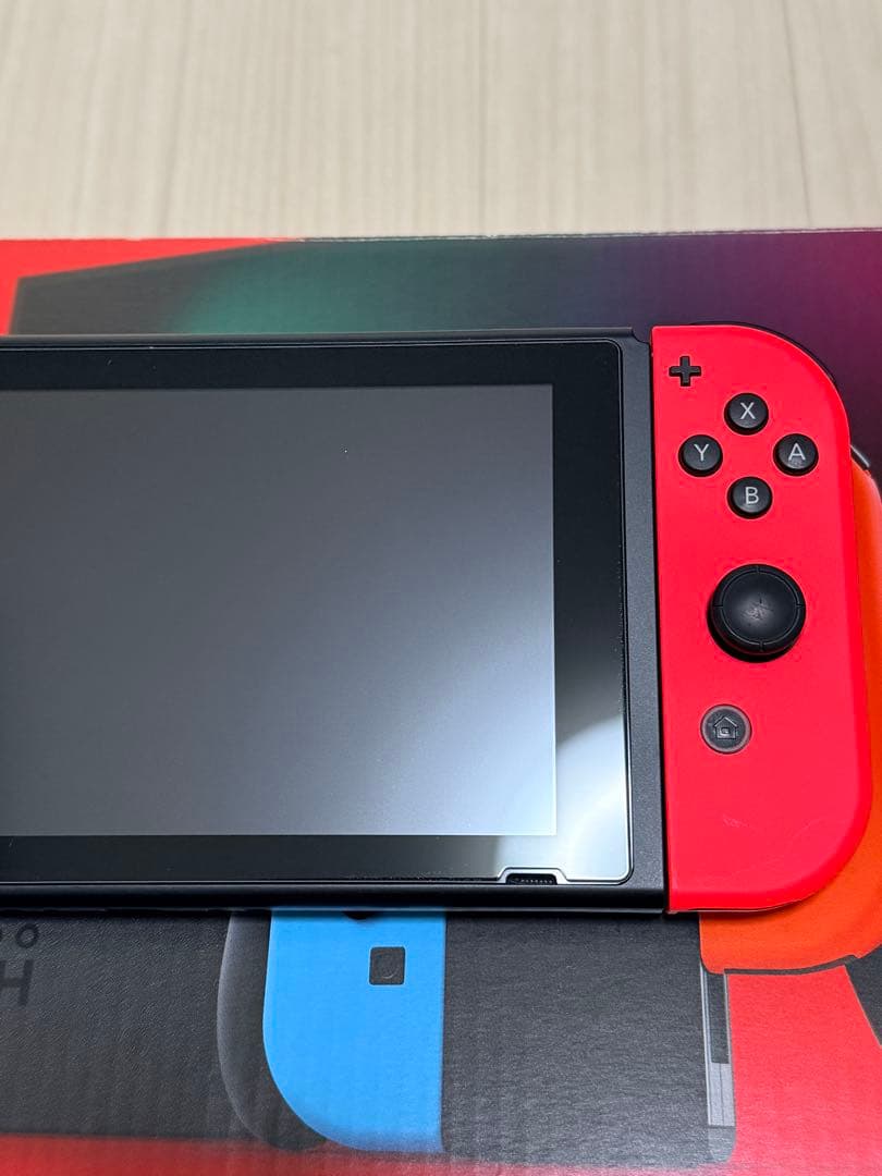 任天堂Switch 本体　美品