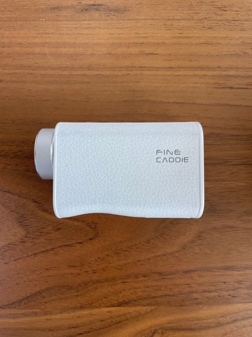FINE CADDIE ゴルフ用距離計 ホワイト（ラウンド使用一回のみ）