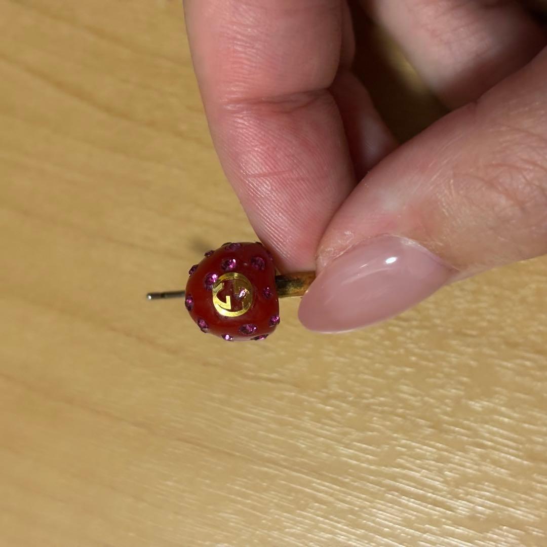 GUCCI 片耳ピアス さくらんぼ