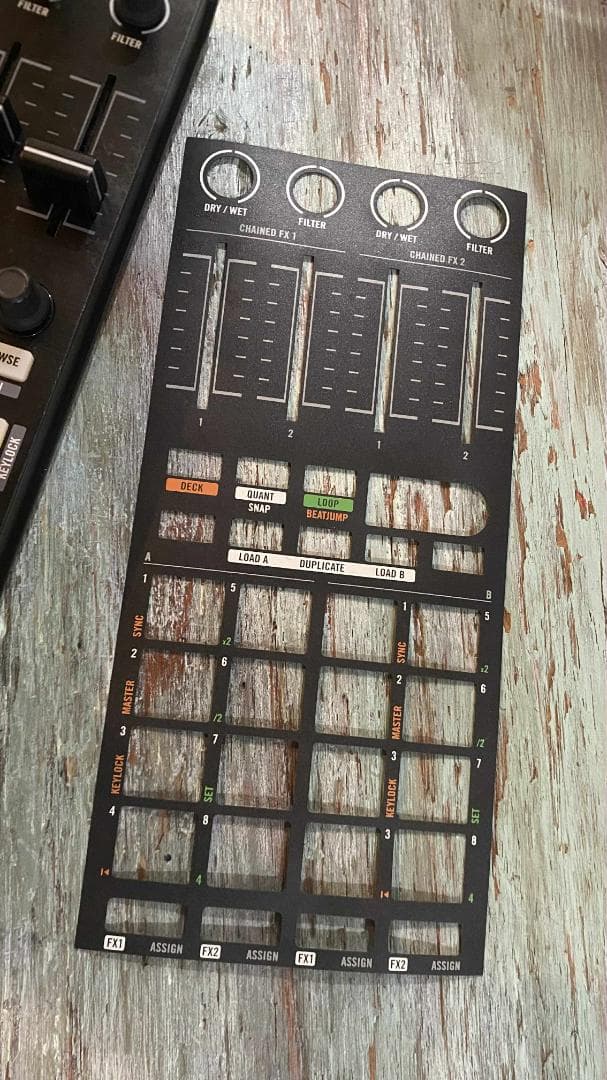 ■ 10月のセール - TRAKTOR KONTROL F1 DJコントローラー