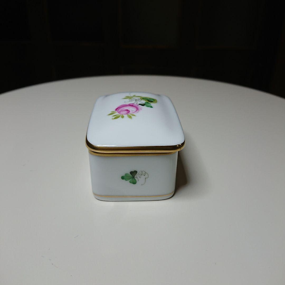 ウィーンの薔薇・シンプル ボックス ボンボン入れ HEREND ヘレンド