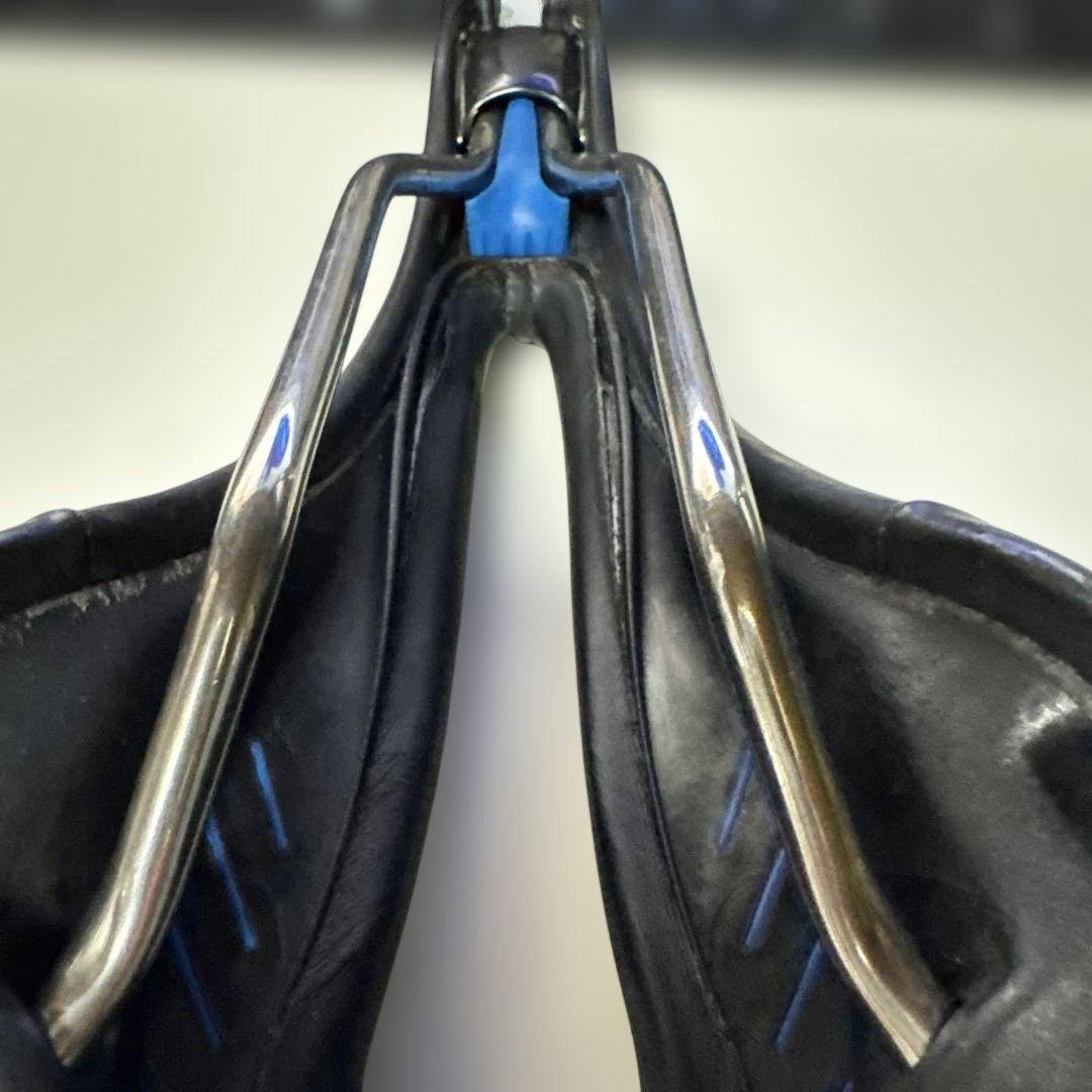 Selle Italia Gel Flow サドル