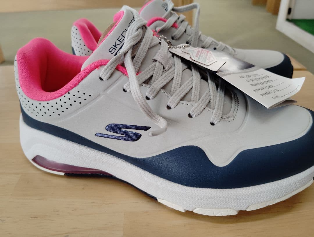 【新品】　SKECHERS ゴルフシューズ 22.5
