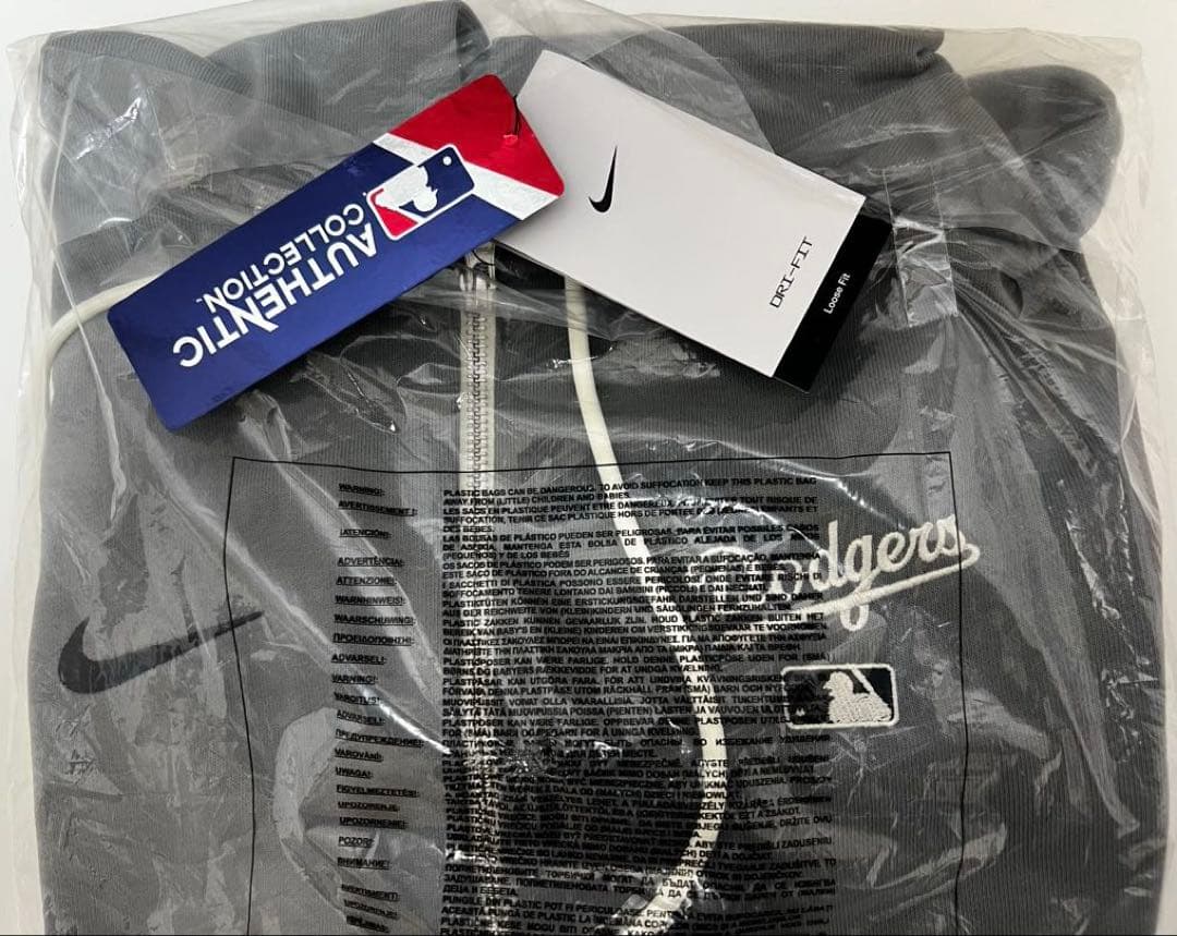 大谷翔平選手着用 ドジャース 遠征用ジャージパーカー サイズM 完売品新品未使用