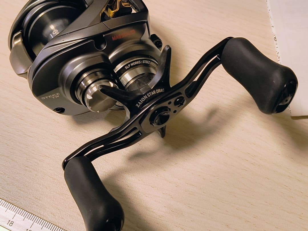 DAIWA STEZ A TW-SLPW ベイトリール　6.3 右ハンドル