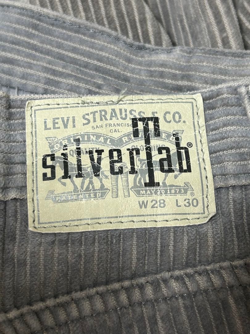 Levi’s SilverTab BAGGY コーデュロイパンツ　ワイド