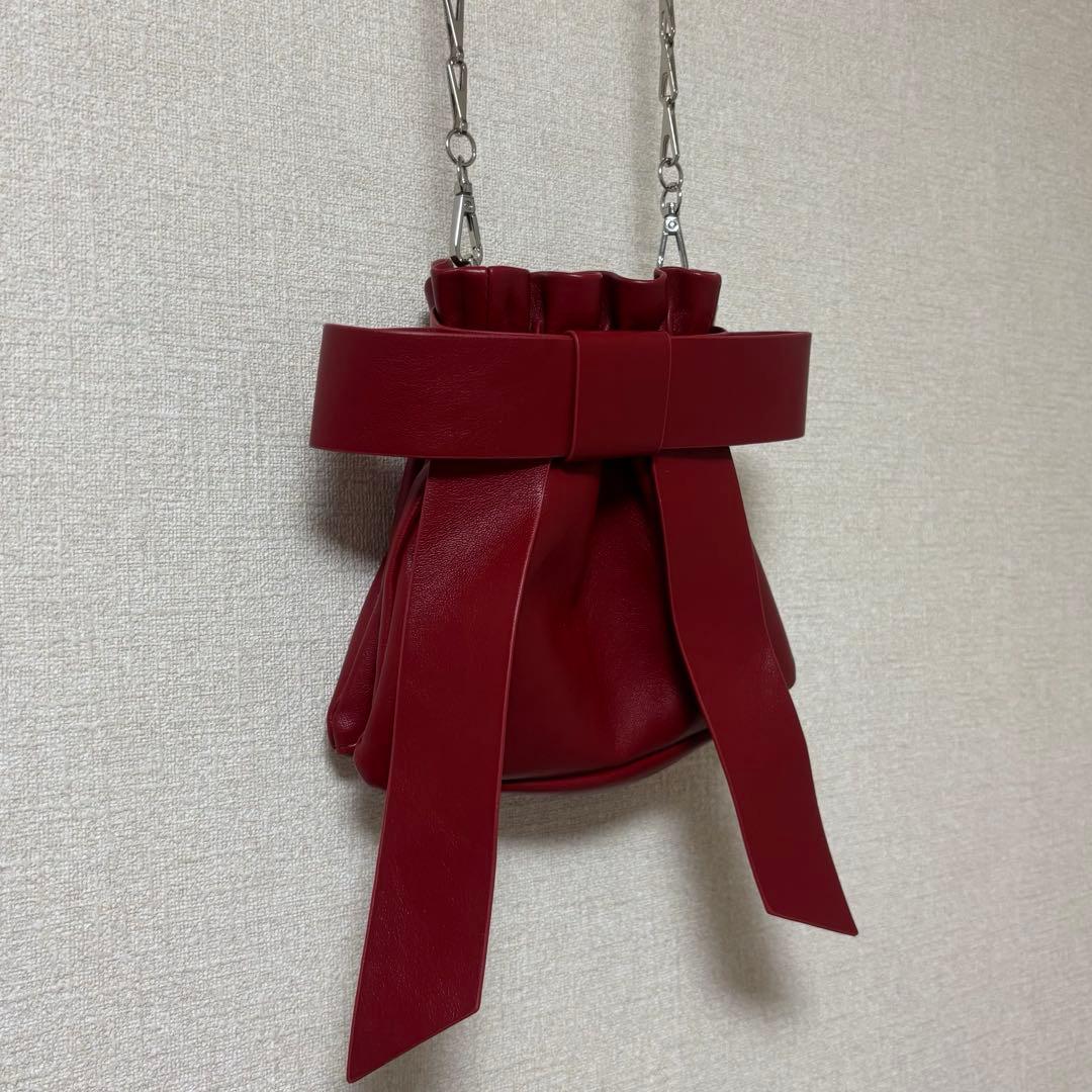 Ray BEAMS リボンチェーンバッグ　レッド