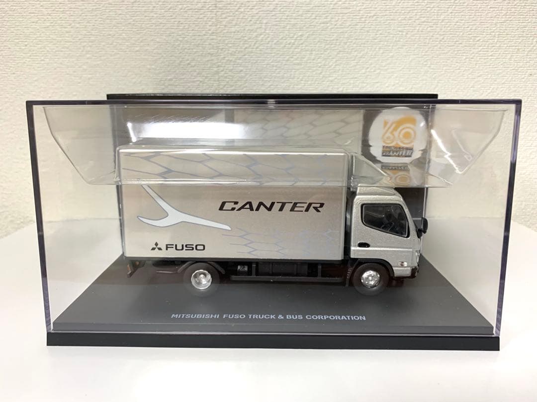 【非売品/新品】ミニカー FUSO CANTAR 新型キャンター 1/43