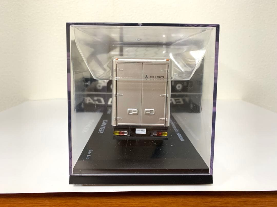 【非売品/新品】ミニカー FUSO CANTAR 新型キャンター 1/43