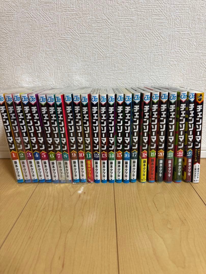集英社 ジャンプ 藤本タツキ『チェンソーマン』1〜22巻&小説全23冊まとめ売り