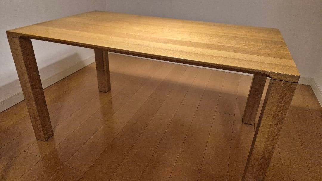 イバタインテリア ダイニングテーブル　飛騨家具