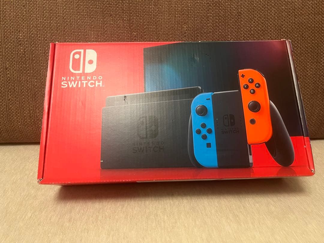 美品Nintendo Switch 本体64GB SDカード/保護フィルム付き