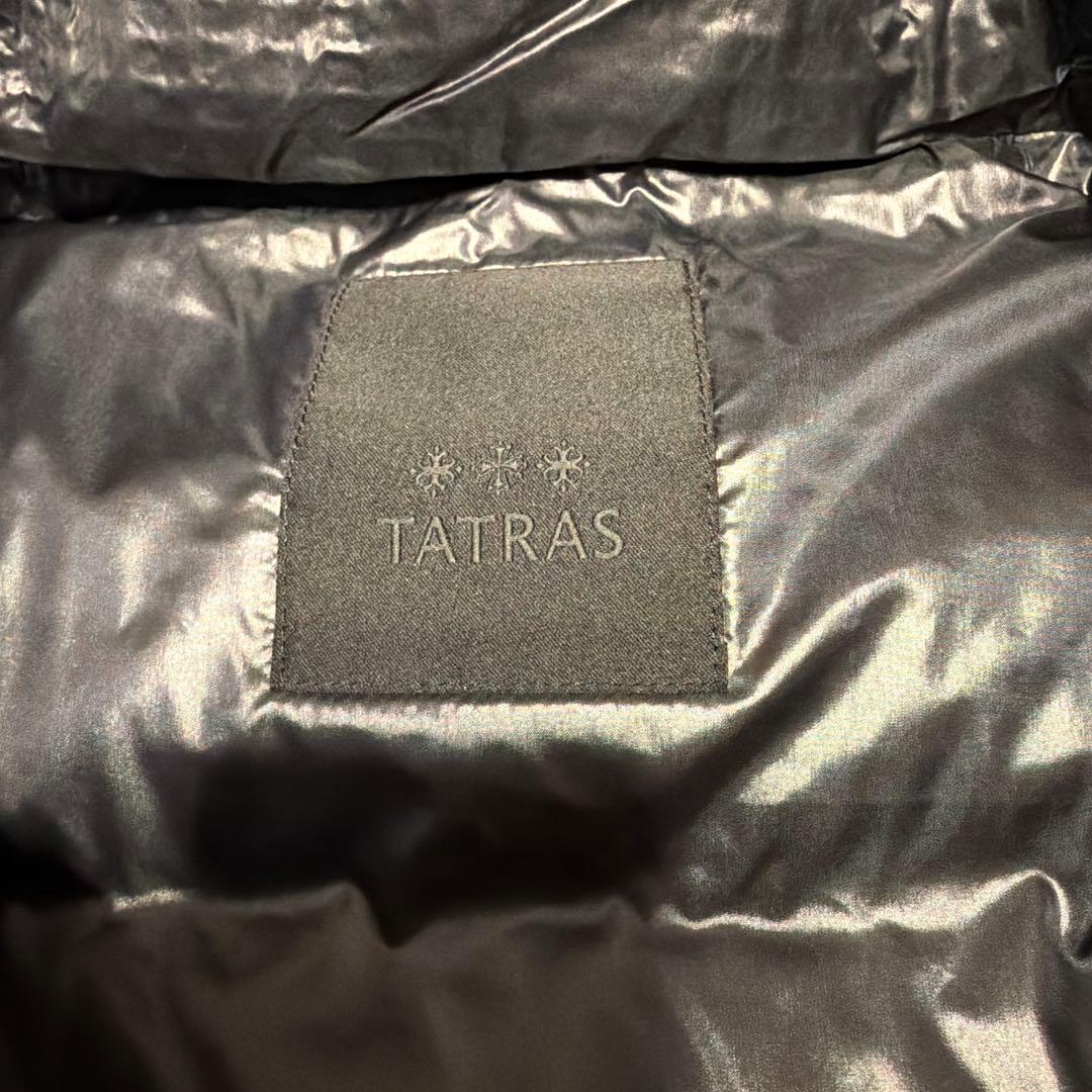 TATRAS ブラック ダウンベスト フード付き
