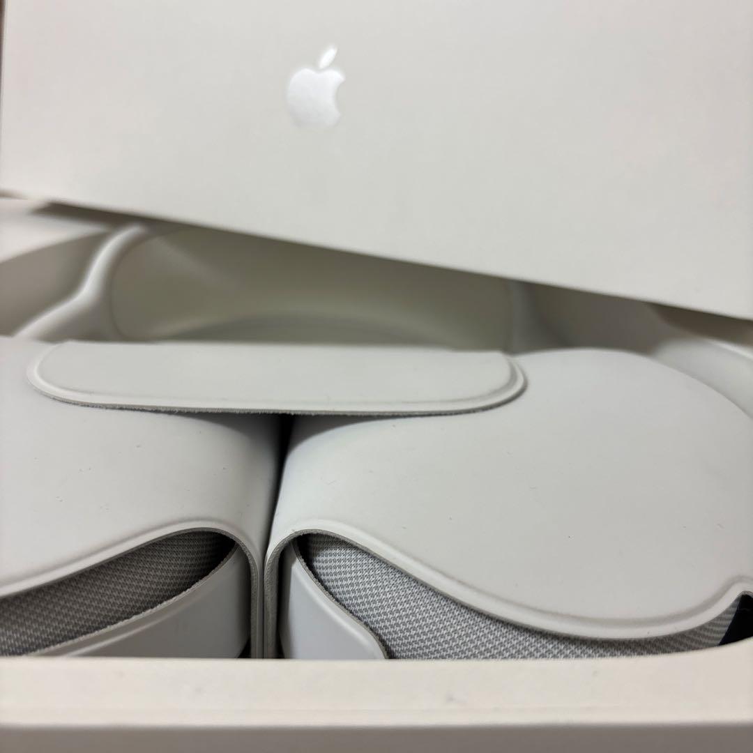 AirPods MAX ティオネ