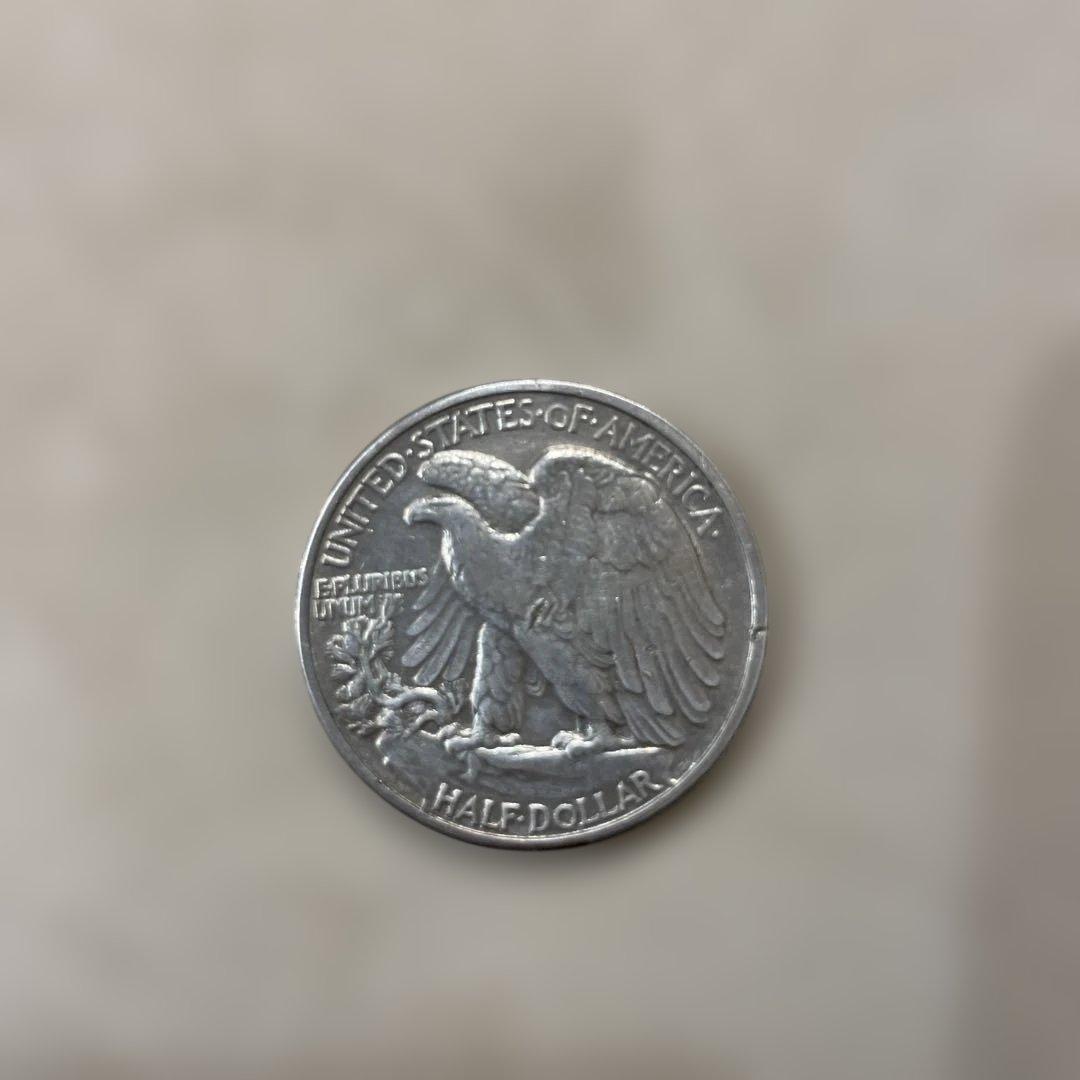 早い者勝ち！世界一美しい銀貨★USA 1942年★ウォーキング・リバティー 銀貨