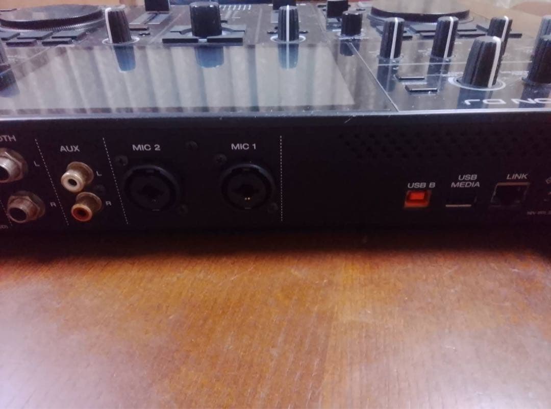 DENON DJ PRIME GO コントローラー
