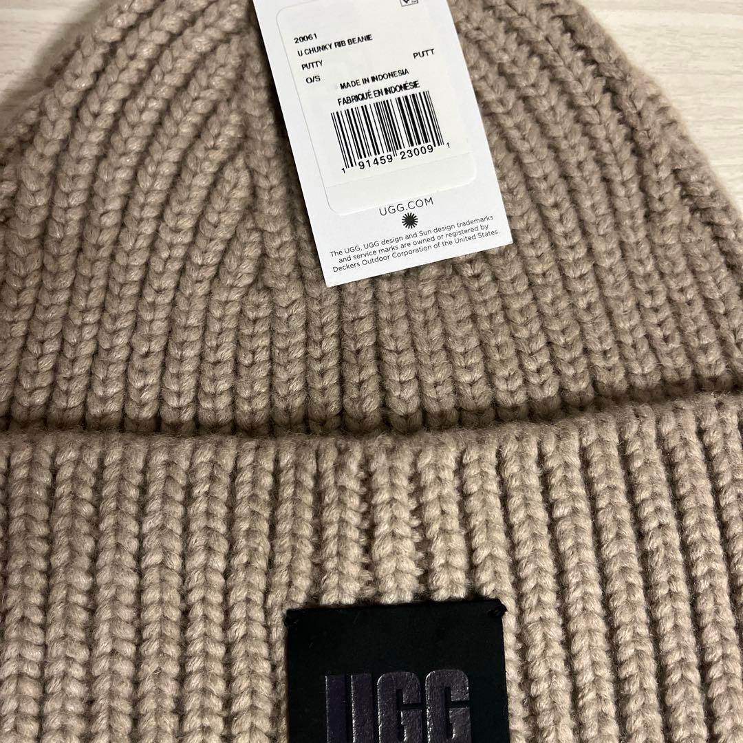 UGG 新品未使用タグ付 ニット帽