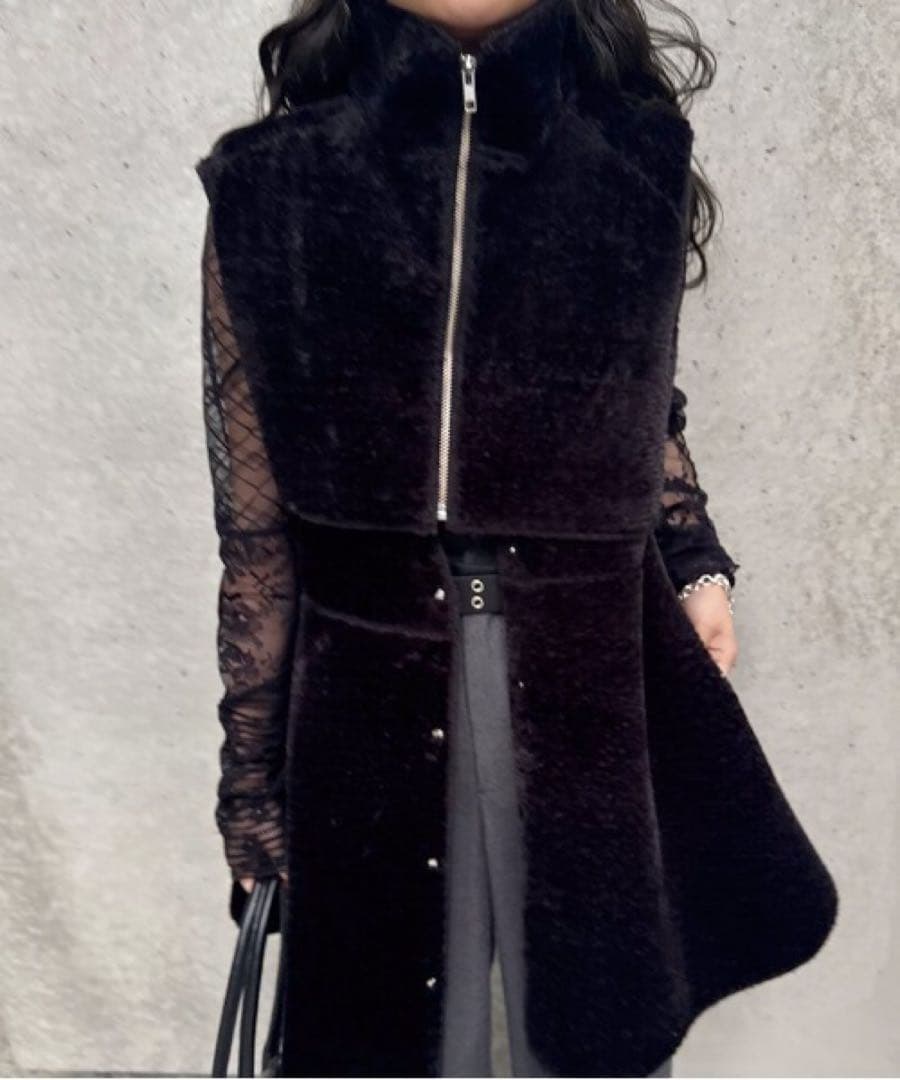 トップス Ameri BOA V NECK REVERSIBLE PEPLUM VEST